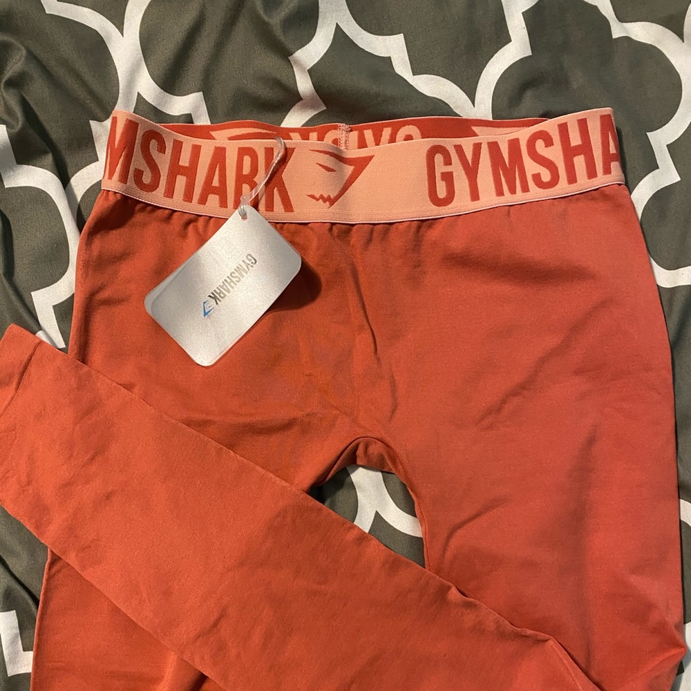 NEW GYMSHARK leggings